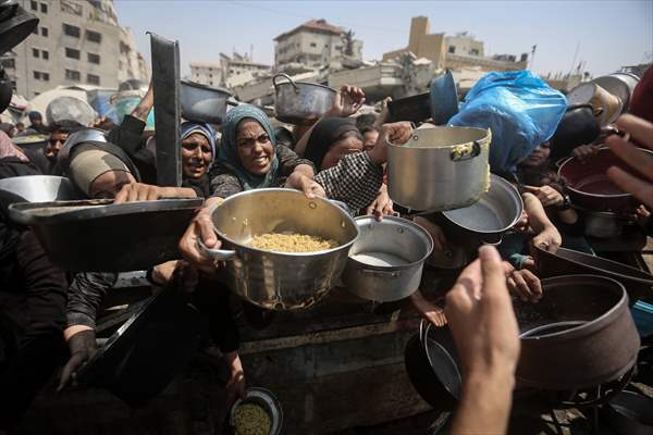 Food distributed to Palestinians struggling with hunger in Gaza