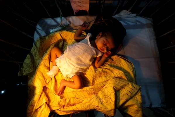 Bangladeshi Mother Gives Birth to Quintuplets in Barishal