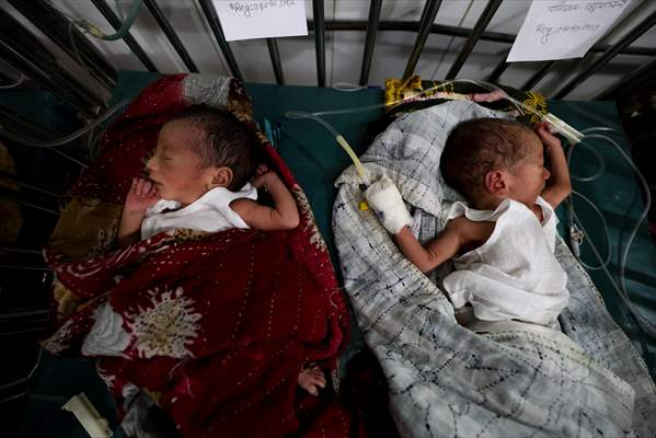 Bangladeshi Mother Gives Birth to Quintuplets in Barishal