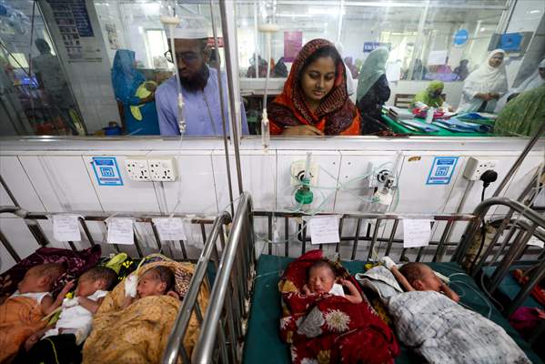 Bangladeshi Mother Gives Birth to Quintuplets in Barishal