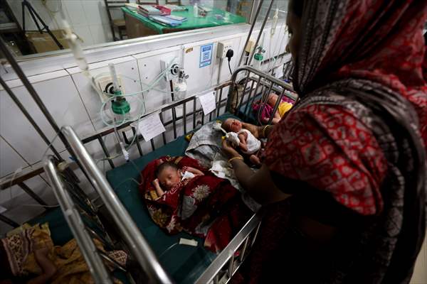 Bangladeshi Mother Gives Birth to Quintuplets in Barishal