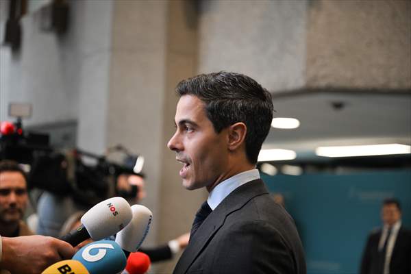 Party leaders meet for post-election talks in The Hague