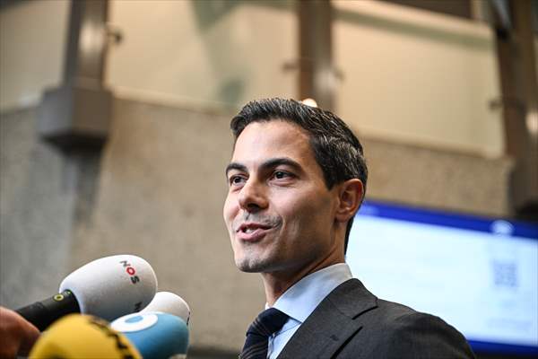 Party leaders meet for post-election talks in The Hague