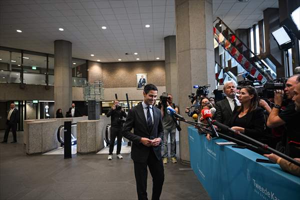 Party leaders meet for post-election talks in The Hague