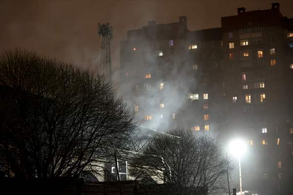 Rusya'nın St. Petersburg kentinde pazar yerinde yangın çıktı