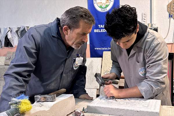 Mimar Sinan'ın memleketinde taş ve ahşap ustalığı geleceğe taşınıyor