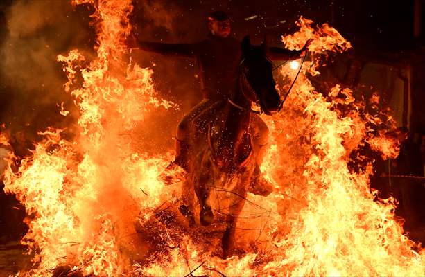 'Las Luminarias' festival in Spain