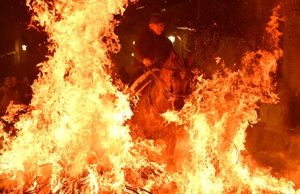 'Las Luminarias' festival in Spain