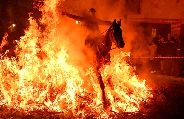 'Las Luminarias' festival in Spain