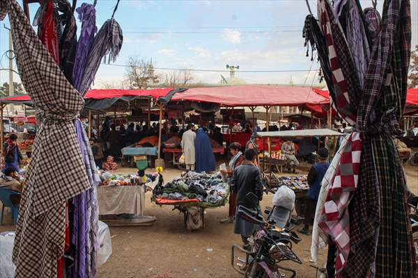 Şibirgan’daki pazar yerleri