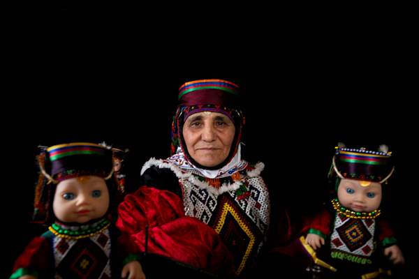 Damal’da 50 yıllık emekle yaşatılan Damal bebekleri, kültürü geleceğe taşıyor