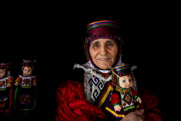 Damal’da 50 yıllık emekle yaşatılan Damal bebekleri, kültürü geleceğe taşıyor