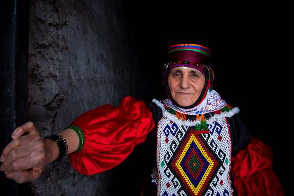 Damal’da 50 yıllık emekle yaşatılan Damal bebekleri, kültürü geleceğe taşıyor