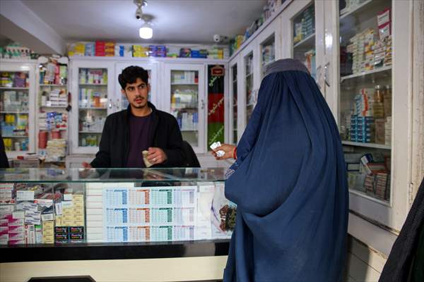 Daily life in Jowzjan as residents flock to bazaar