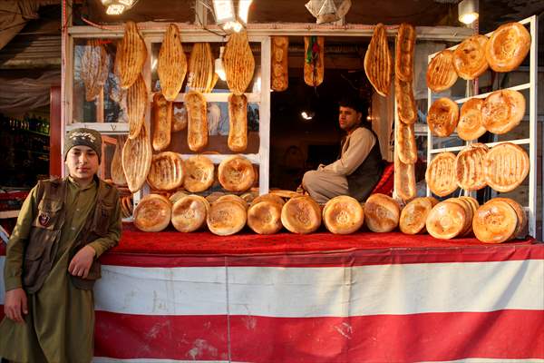 Daily life in Jowzjan as residents flock to bazaar