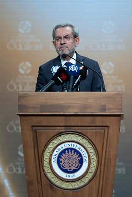 'Ankara Üniversitesi Ödülleri' sahiplerini buldu