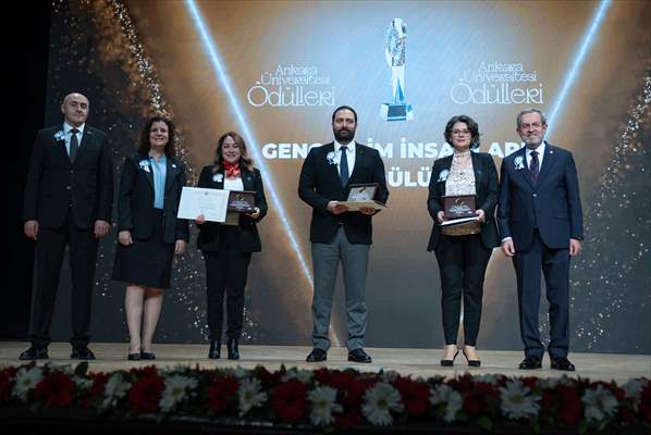 'Ankara Üniversitesi Ödülleri' sahiplerini buldu