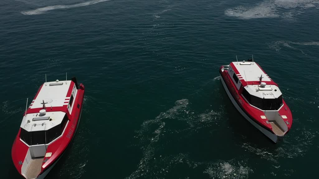 İSTANBUL - Adalar'dan ana karaya yaşam köprüsü: 112 deniz ambulansları (2)  112,112 ACIL SAGLIK EKIBI,Ambulans,Büyükada,Deniz Ambulansı,İstanbul,Kınalıada,paramedik,prensadaları,