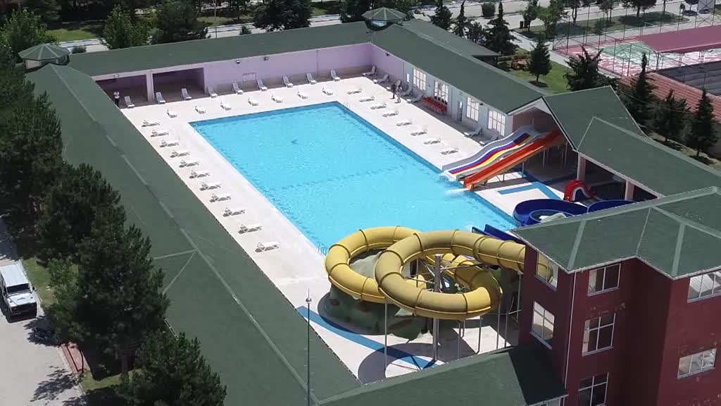 KÜTAHYA - Termal turizmin kentleri Kurban Bayramı'ndaki ilgiden memnun oldu