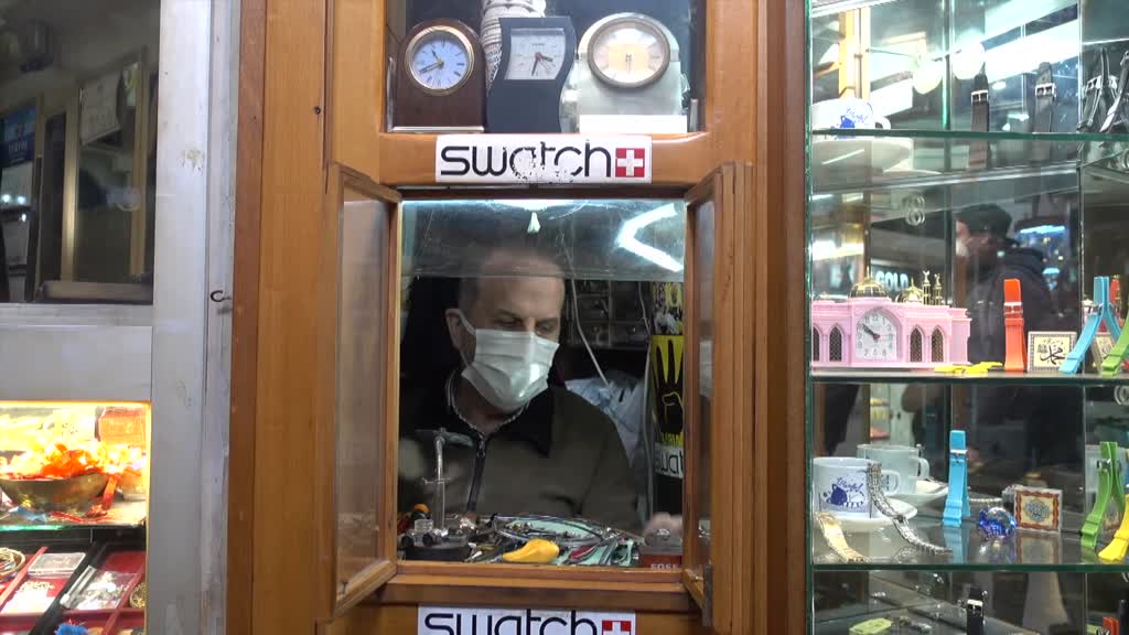 ISTANBUL: Elderly watchmaker work in tiniest shop of iconic Grand Bazaar