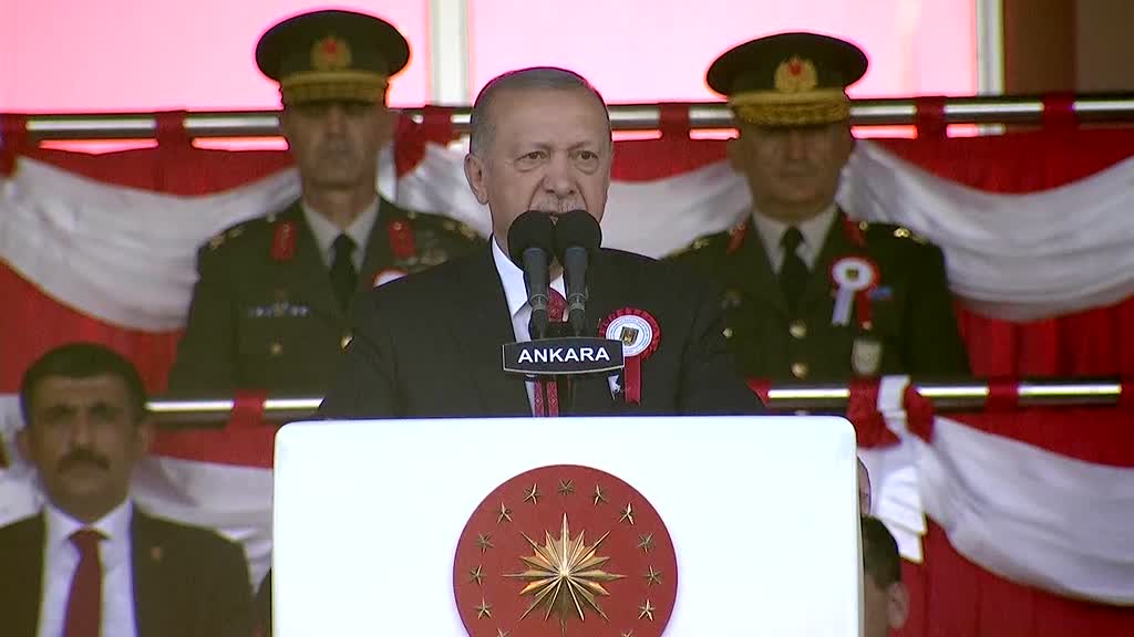 ANKARA - Cumhurbaşkanı Erdoğan: "Artık geriden gelen değil, ön alan bir ülke haline geldik"