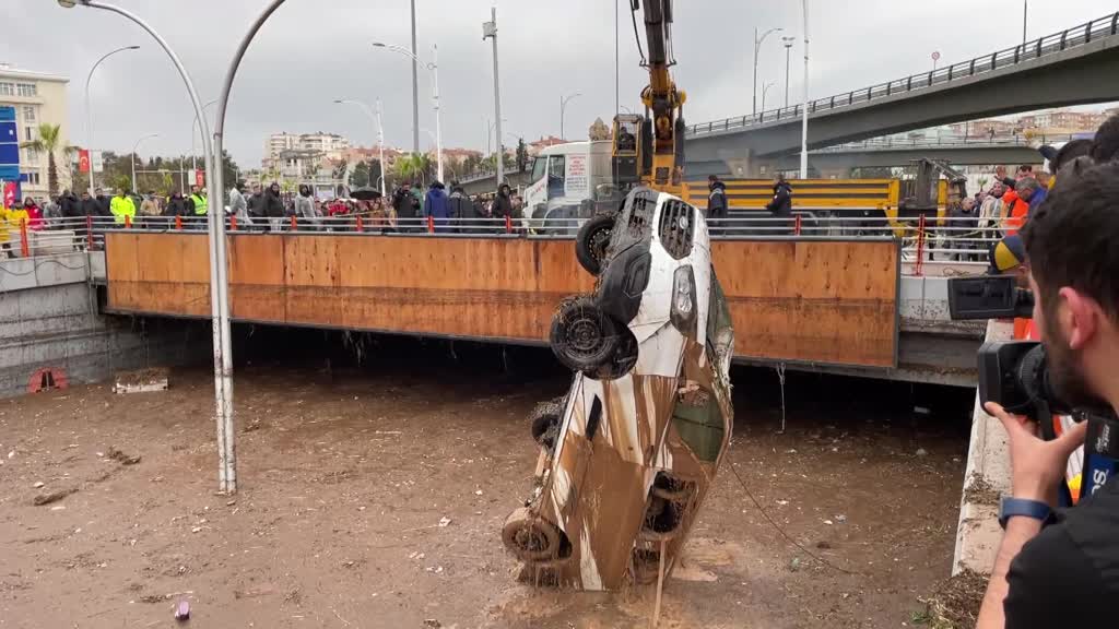 ŞANLIURFA - Selde hayatını kaybedenlerin sayısı 11'e yükseldi
