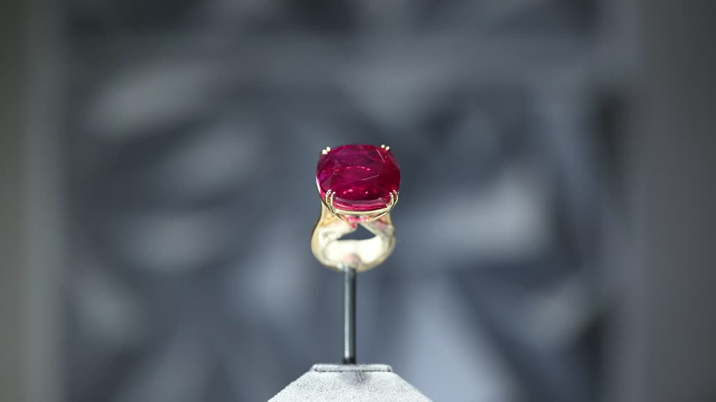 Sotheby's to auction world’s rarest jewelry masterpieces Anadolu Images