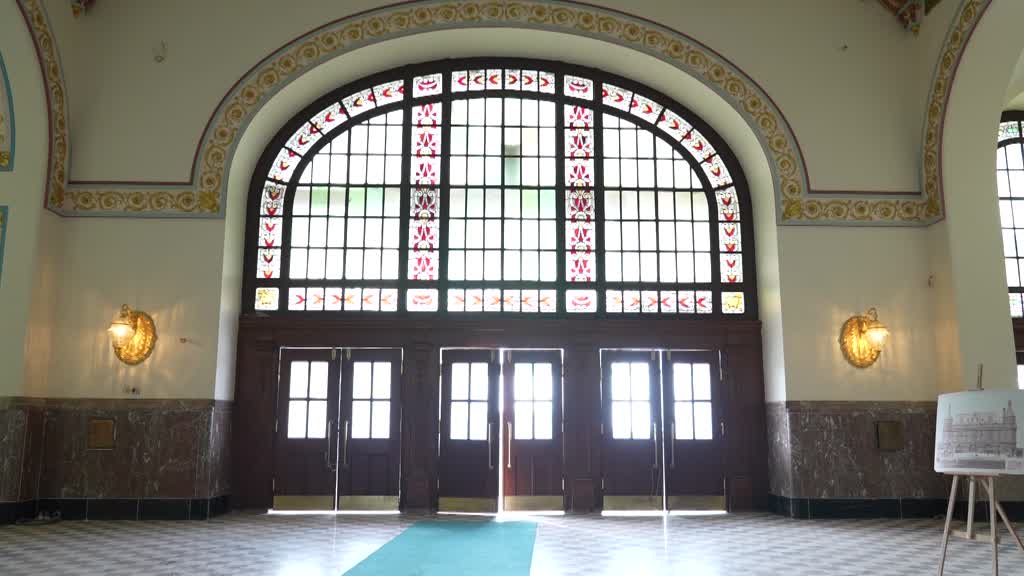 İstanbul'un sembollerinden tarihi Haydarpaşa Garı restorasyonla özgün haline kavuşuyor (1)