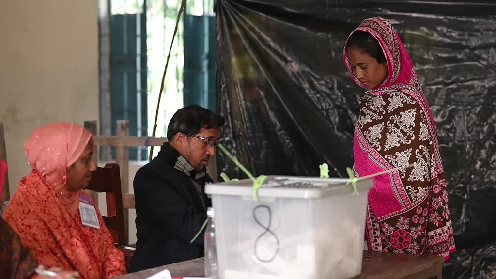 Bangladeshis head to polls to elect new parliament