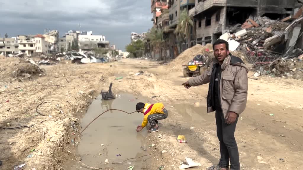 Dramatic footage shows Palestinian child drinking muddy water in Gaza Strip