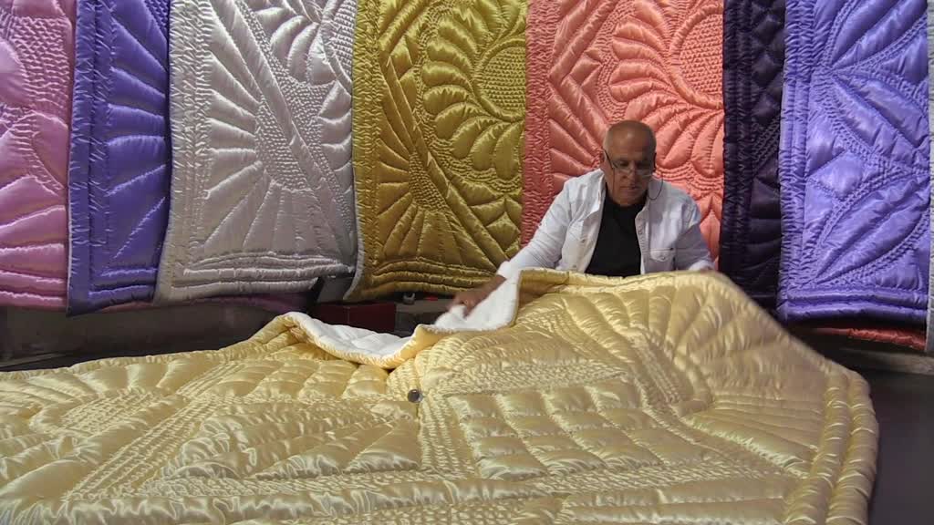 Kilis'in ilmek ilmek işlenen yorganı Avrupa'nın duvarlarını süslüyor