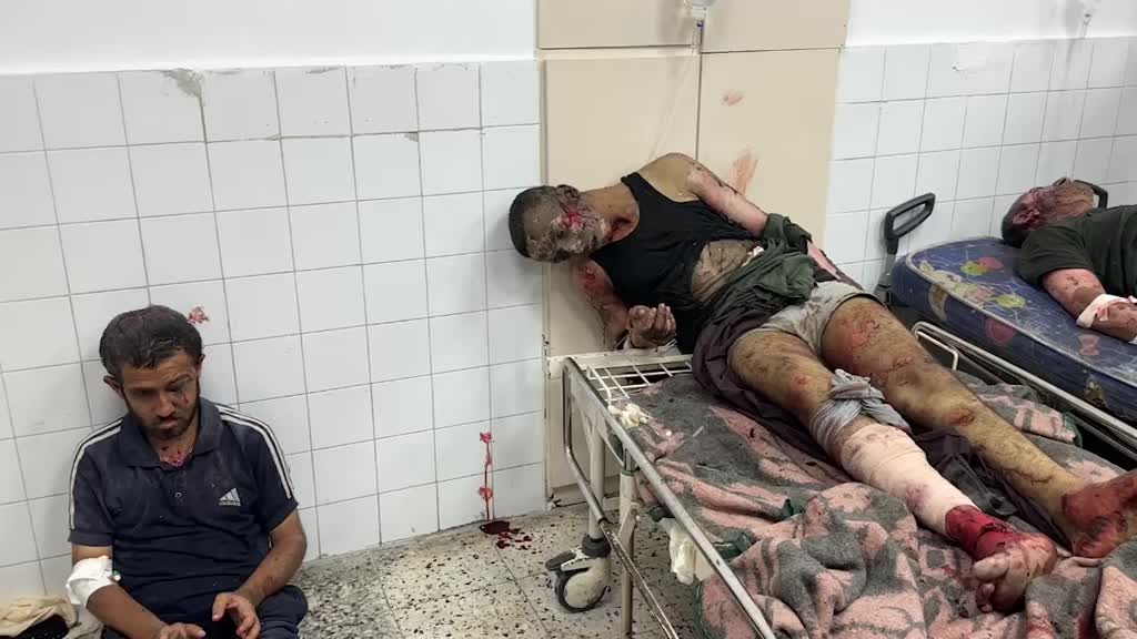 Israeli military kills at least 100 Palestinians in Gaza school bombing during fajr prayer (2)