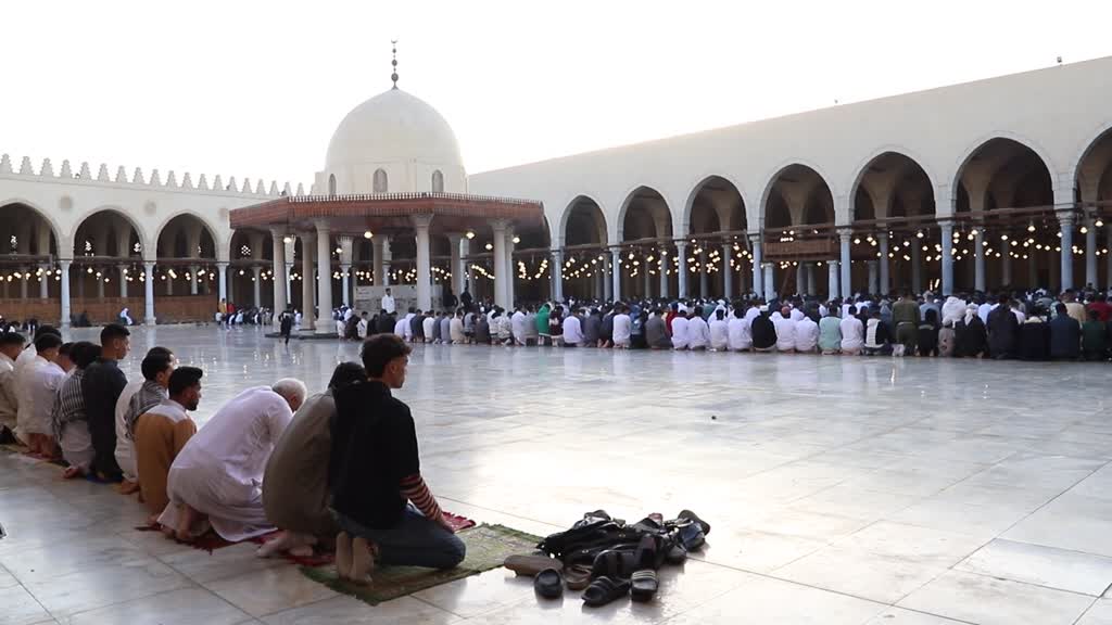 Thousands gather at Cairo’s historic Amr Ibn Al-As Mosque for Eid al-Fitr
