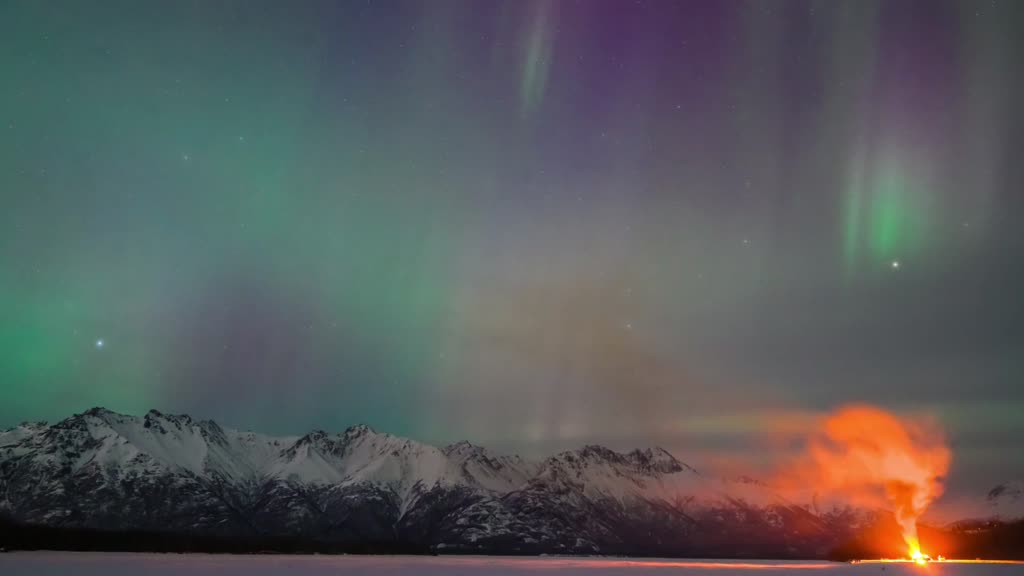 Solar storm triggers rare Northern lights across 18 US states