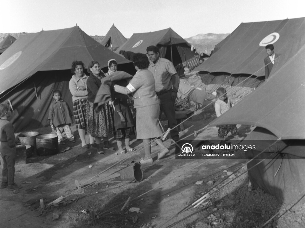 RUM HAREKETLERI VE KATLIAMI