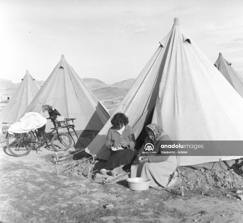 RUM HAREKETLERI VE KATLIAMI