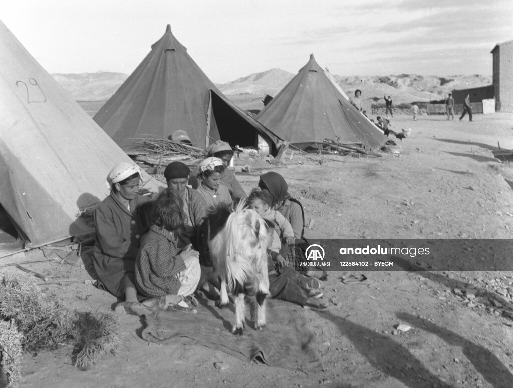 RUM HAREKETLERI VE KATLIAMI