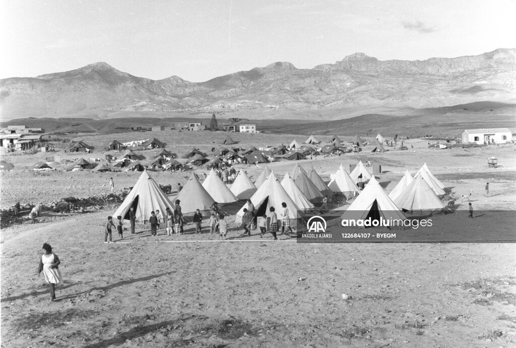 RUM HAREKETLERI VE KATLIAMI