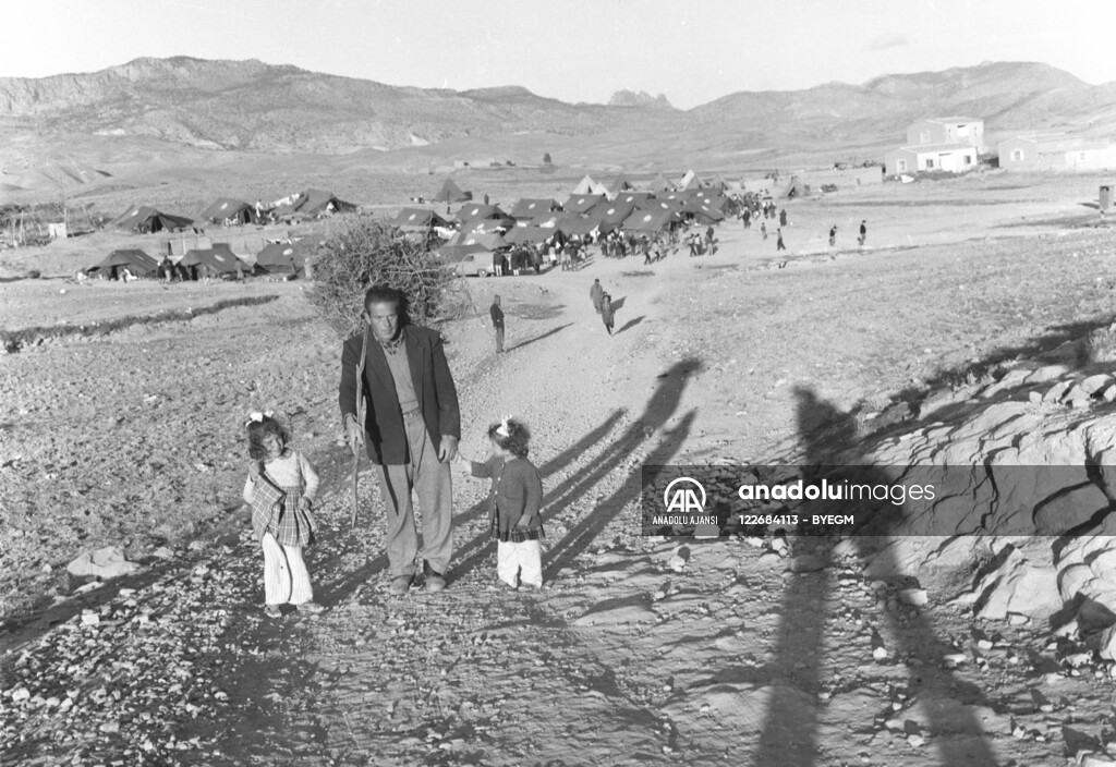 RUM HAREKETLERI VE KATLIAMI