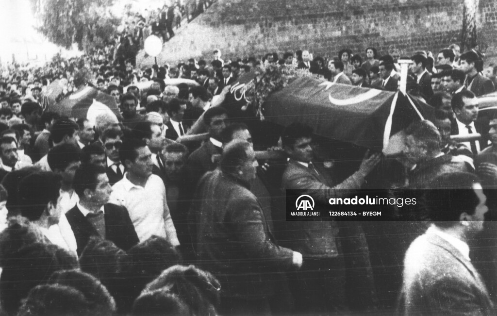 RUM HAREKETLERI VE KATLIAMI