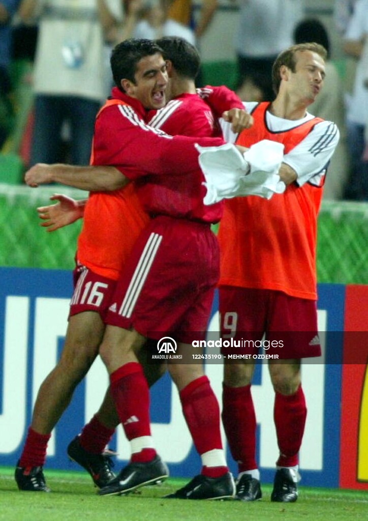 TURKIYE YARI FINALDE