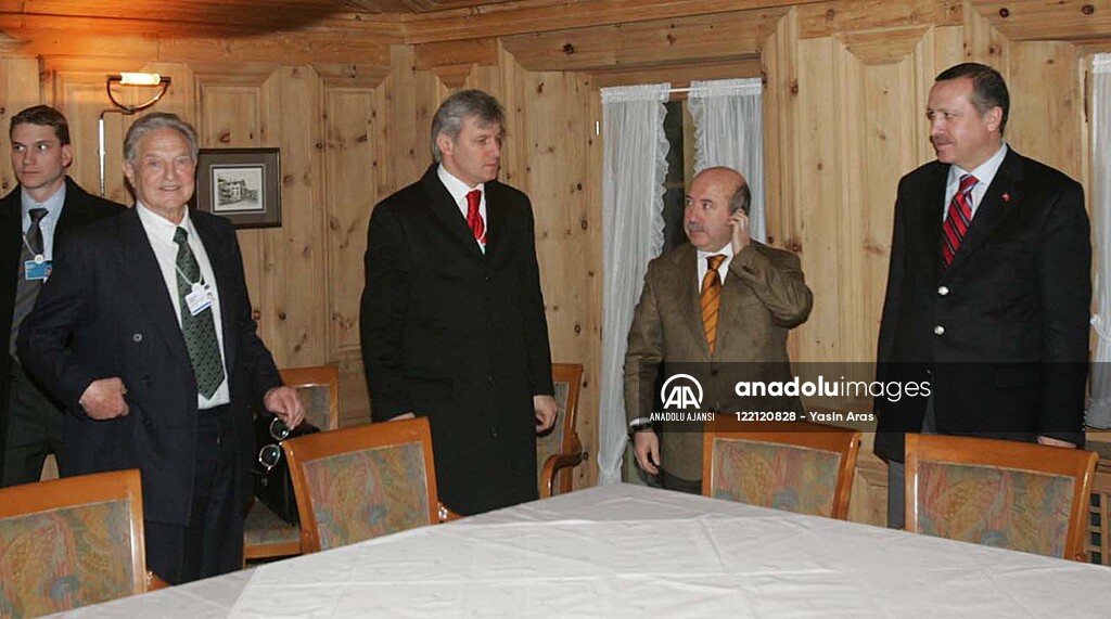 BASBAKAN ERDOGAN DAVOS''DA