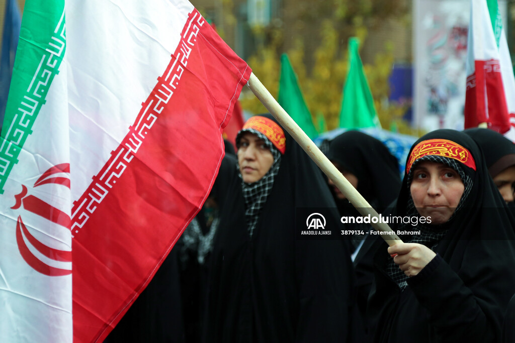 İran’da “Besic” günü