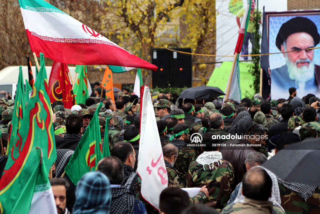 İran’da “Besic” günü