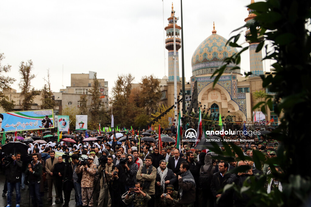 İran’da “Besic” günü