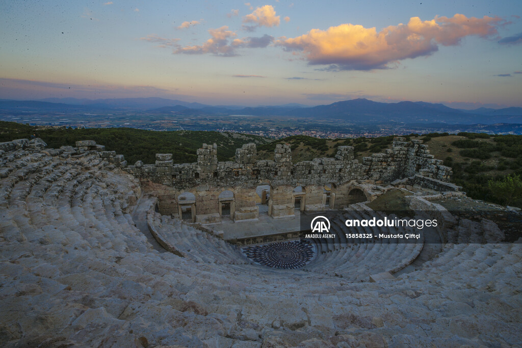 Medusa mosaic opened to visit