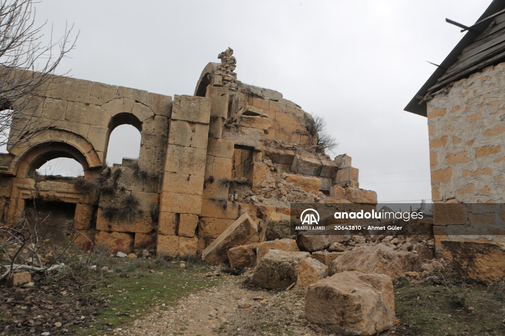 Tarihi Dağpazarı Kilisesi'nin bir bölümü şiddetli yağışlar nedeniyle yıkıldı