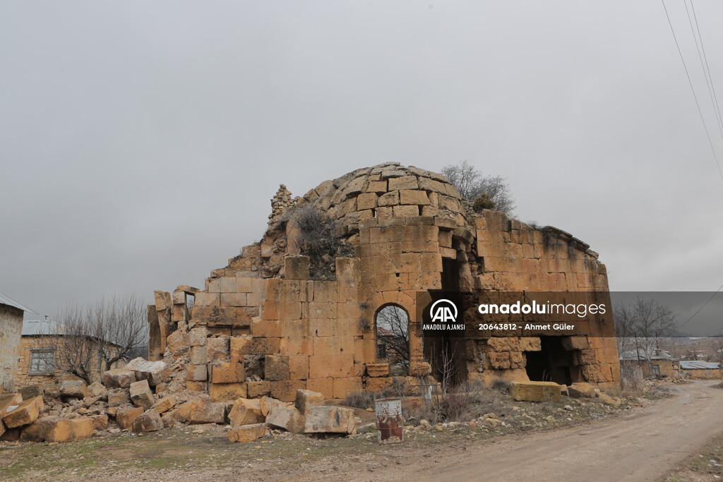 Tarihi Dağpazarı Kilisesi'nin bir bölümü şiddetli yağışlar nedeniyle yıkıldı