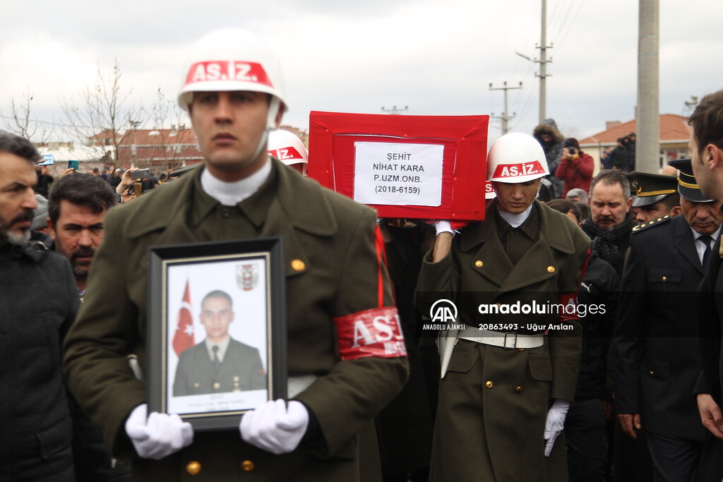İdlib şehidi Uzman Onbaşı Nihat Kara son yolculuğuna uğurlandı