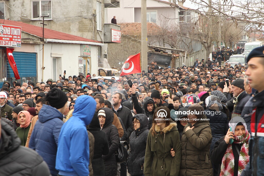 İdlib şehidi Uzman Onbaşı Nihat Kara son yolculuğuna uğurlandı